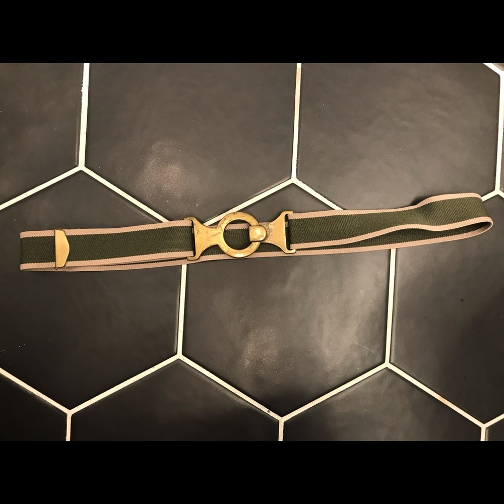 Stretch stripe belt